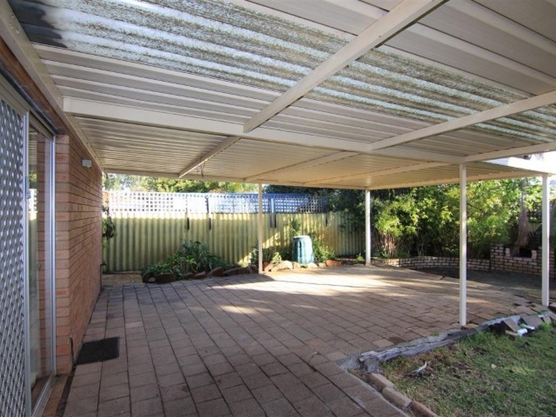 4 Bicheno Way, Willetton WA 6155