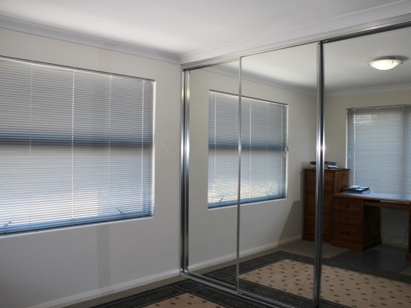 4/15 Suttor Drive, Success WA 6164