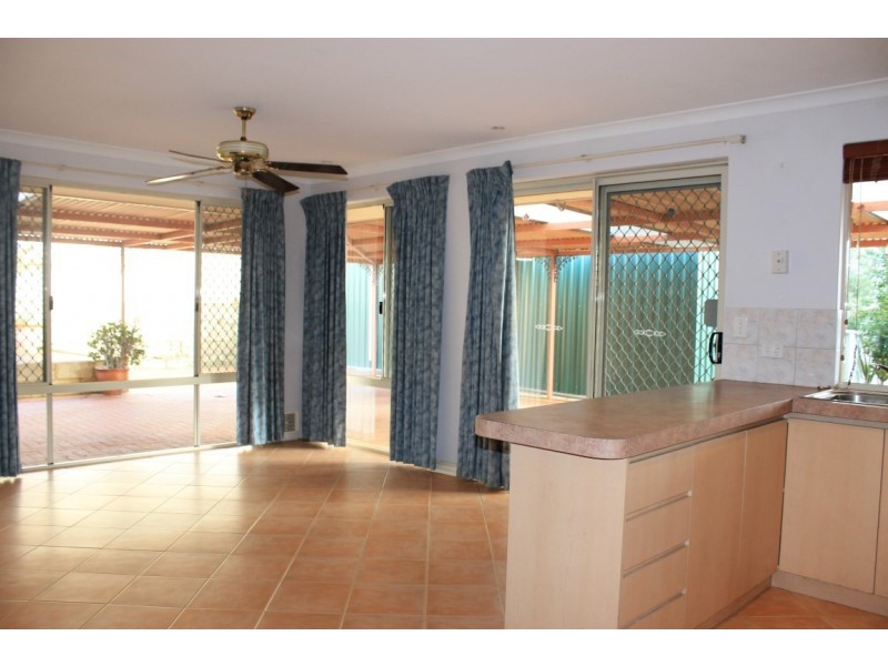 22 Nasturtium Gardens, Beeliar WA 6164