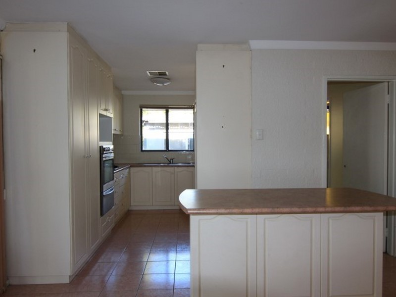 5 Merley Way, Parkwood WA 6147