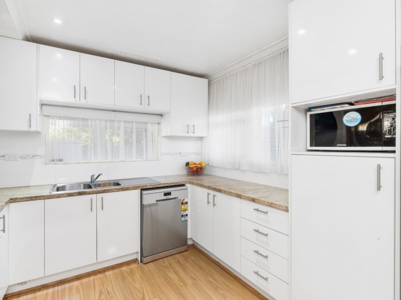 6B Burnham Way, Shelley WA 6148