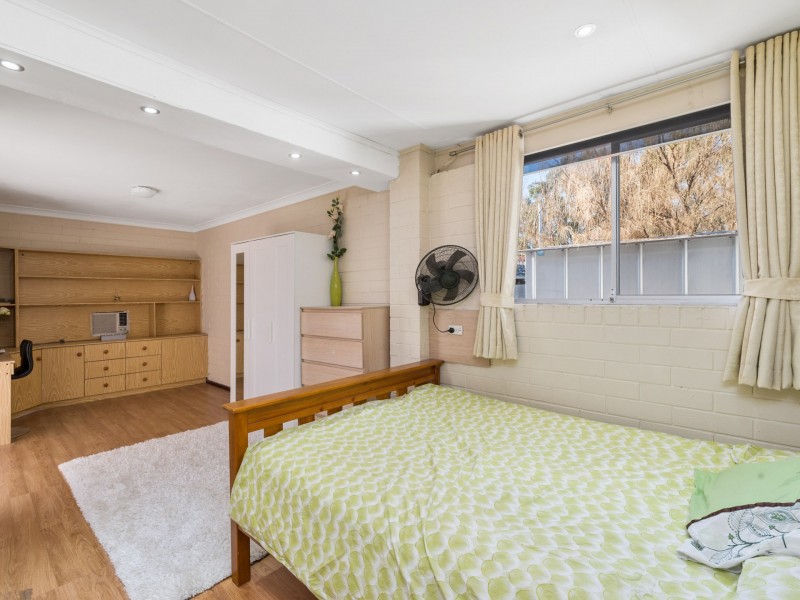 6B Burnham Way, Shelley WA 6148