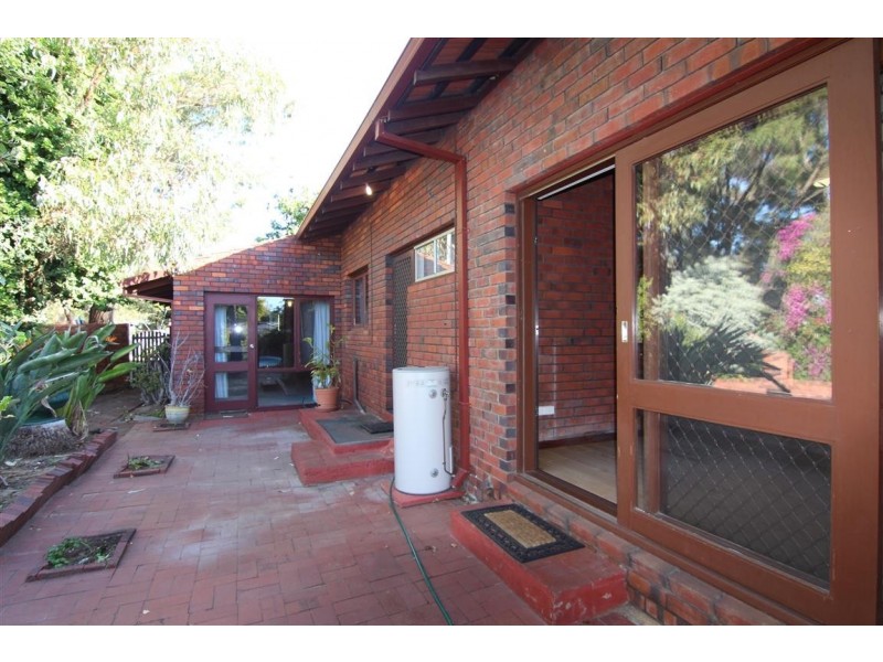 19 Glenmere Way, Warwick WA 6024