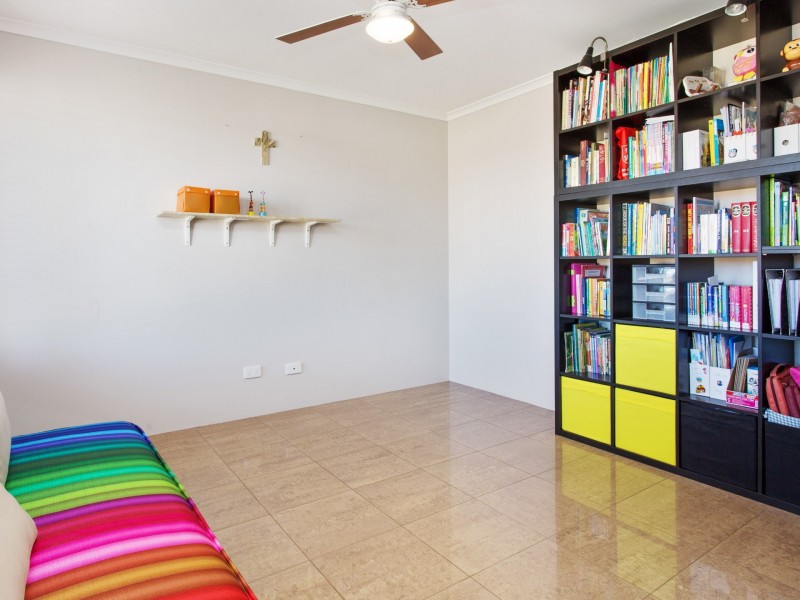 14 Samuel Loop, Canning Vale WA 6155