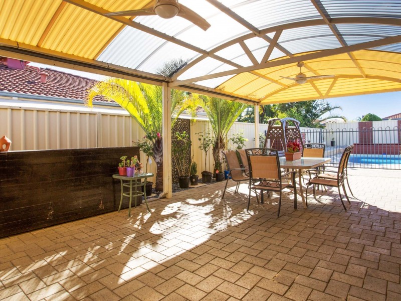 14 Samuel Loop, Canning Vale WA 6155