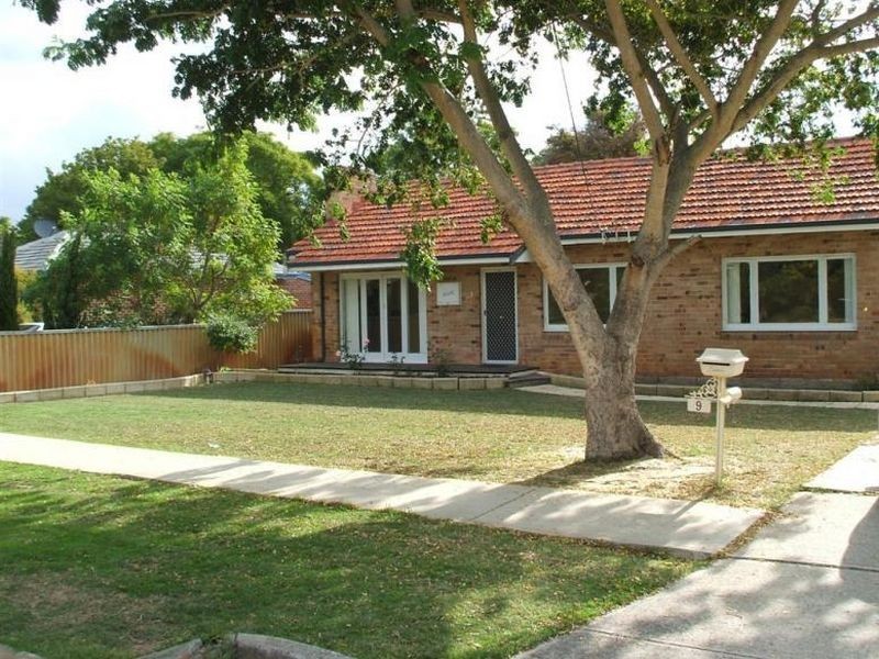 9 Tonbridge Way, Thornlie WA 6108