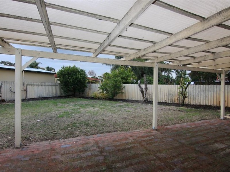 29 Harpenden Street, Huntingdale WA 6110