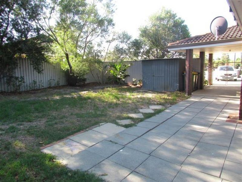 10b Coran Place, Camillo WA 6111