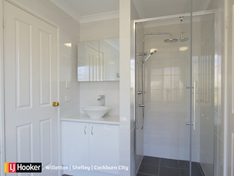 Unit 2/60 Griffin Crescent, Manning WA 6152