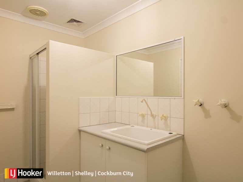 Unit 2/60 Griffin Crescent, Manning WA 6152