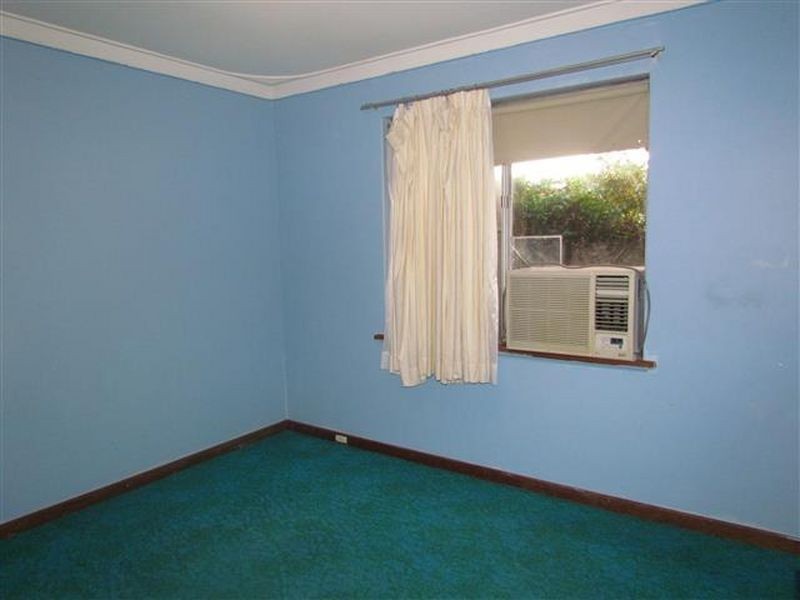 18b Harrolyn Avenue, Riverton WA 6148