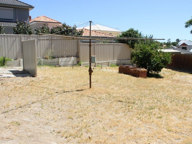 153 Reynolds Road, Mount Pleasant WA 6153