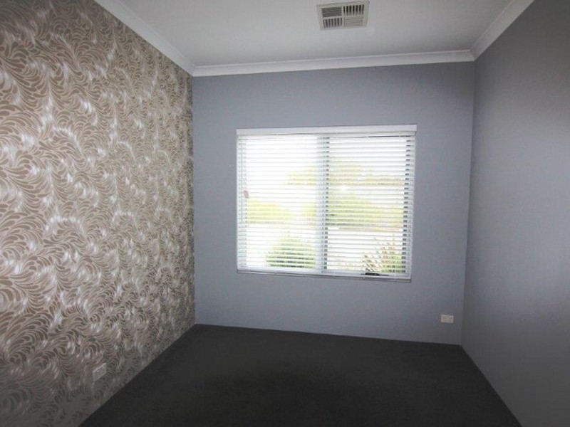 3 Pegus Way, Piara Waters WA 6112