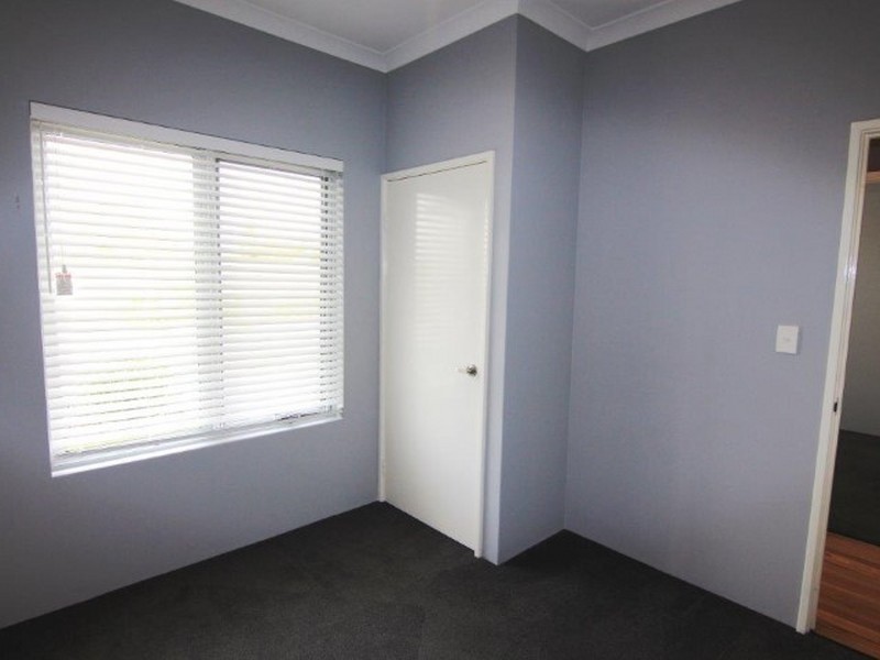 3 Pegus Way, Piara Waters WA 6112