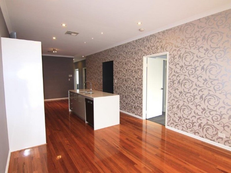 3 Pegus Way, Piara Waters WA 6112