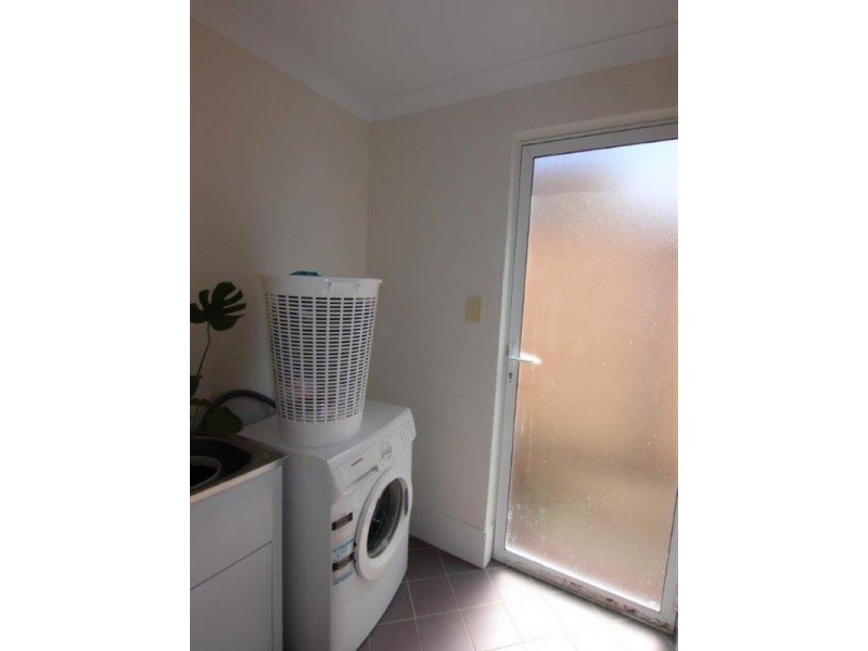 Villa 2/41-43 Sixth Road, Armadale WA 6112