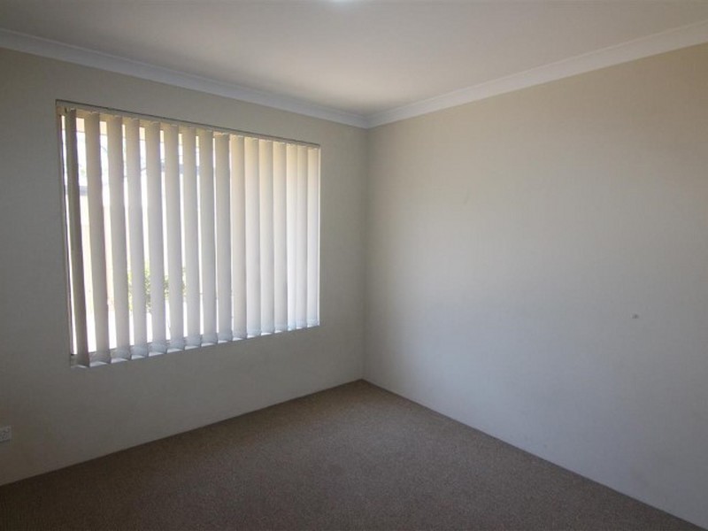 43B Stroughton Road, Westminster WA 6061