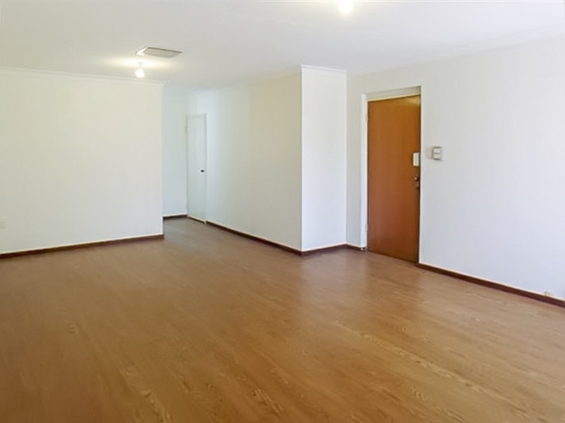 8B Nurdi Way, Riverton WA 6148