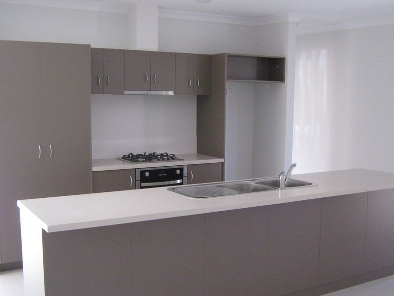 6D Messenger Street, Kelmscott WA 6111
