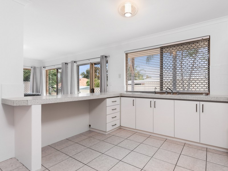 30 Treetop Circle, Canning Vale WA 6155