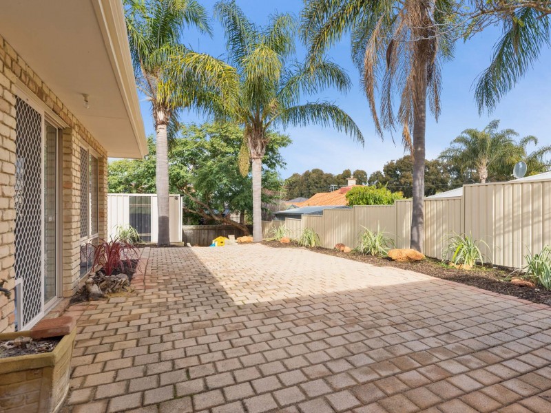 30 Treetop Circle, Canning Vale WA 6155