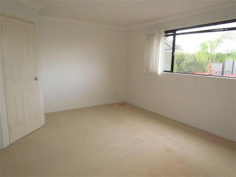 75 Ullapool Road, Mount Pleasant WA 6153