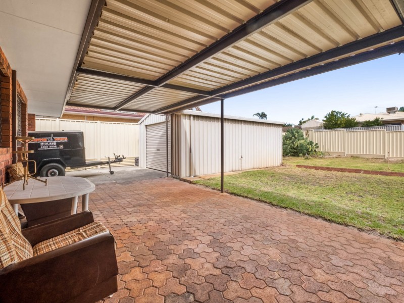 24 Lachlan Road, Willetton WA 6155