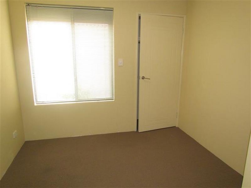401C Flinders Street, Nollamara WA 6061
