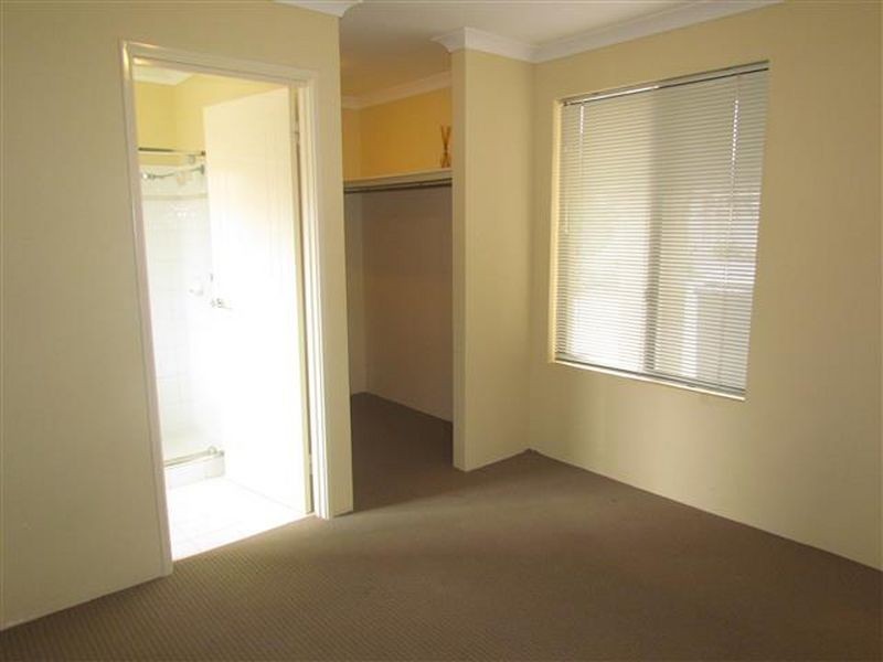 401C Flinders Street, Nollamara WA 6061