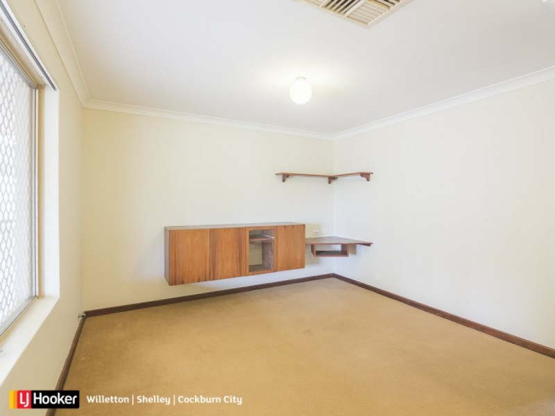 71 Collins Road, Willetton WA 6155