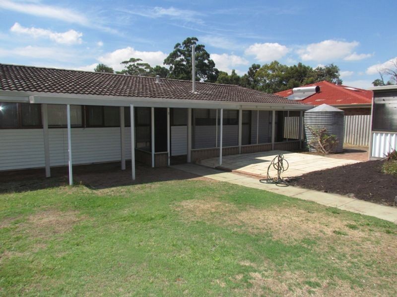14 Helsall Court, Willetton WA 6155