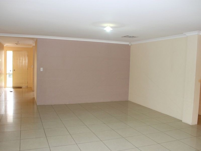 5 Georgia Way, Success WA 6164