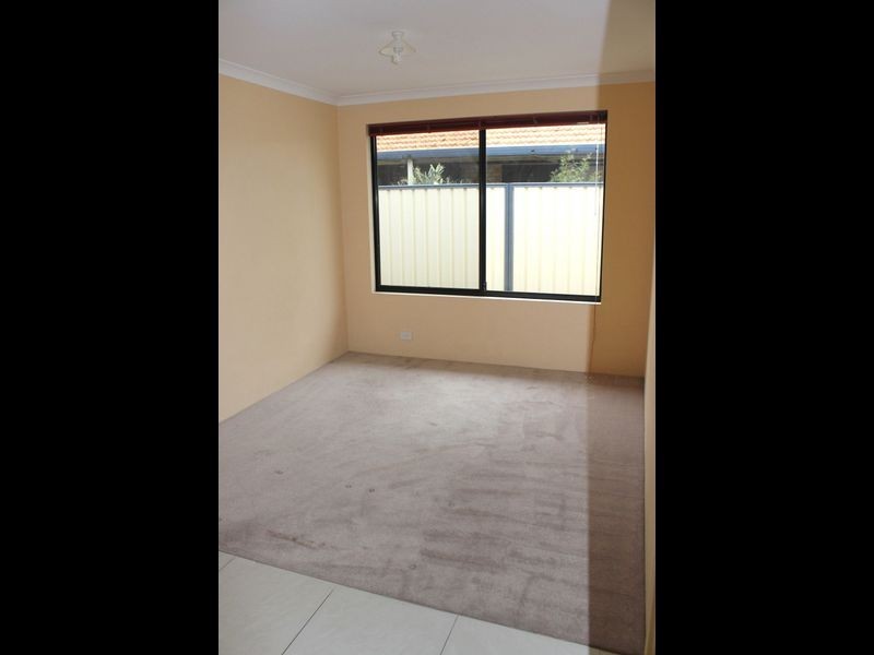 5 Georgia Way, Success WA 6164