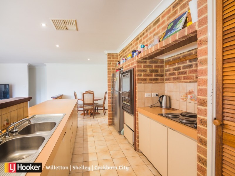 25 Hawford Way, Willetton WA 6155