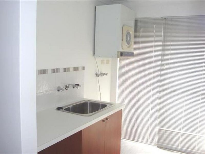 34 Brennan Ave, Canning Vale WA 6155