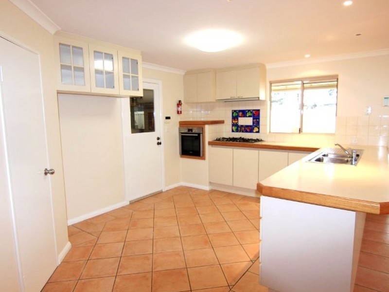 26 Hawkesbury Retreat, Atwell WA 6164