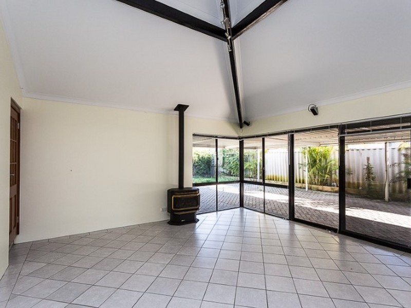 3 Gilbride Cove, Atwell WA 6164