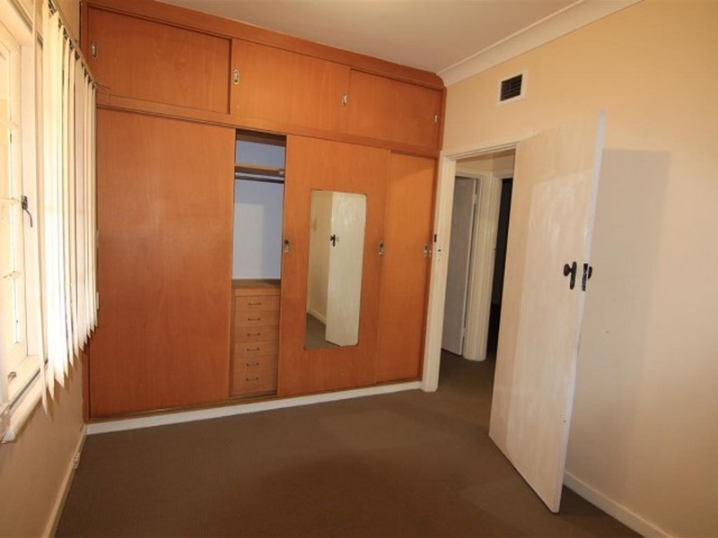 34 Pether Road, Manning WA 6152