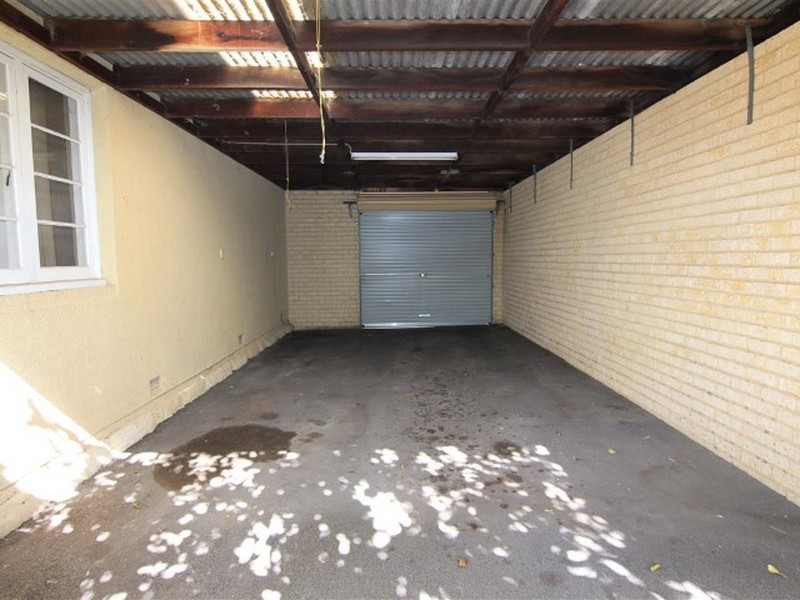 34 Pether Road, Manning WA 6152