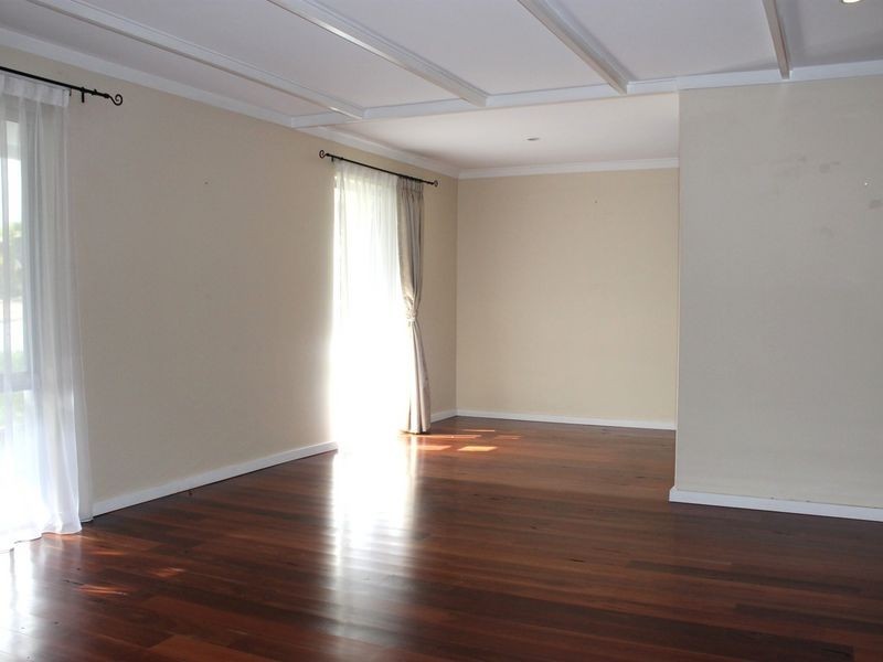 5 Rodondo Place, Shelley WA 6148