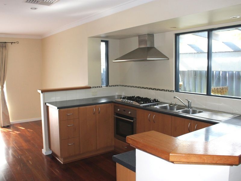 5 Rodondo Place, Shelley WA 6148