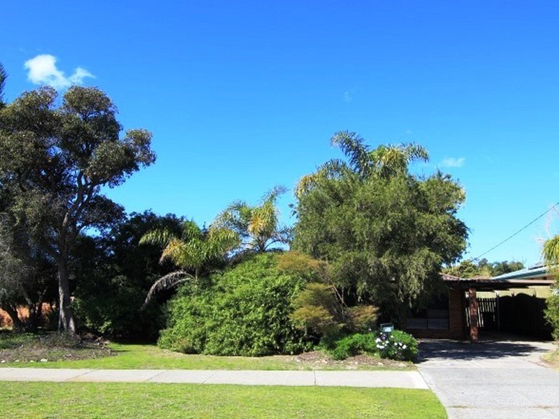 112 Vellgrove Ave, Parkwood WA 6147