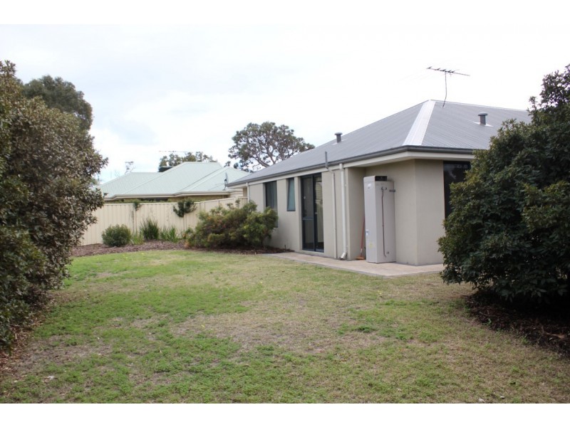 4 Golden Grove, Coodanup WA 6210