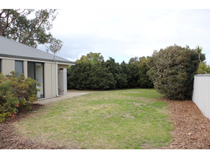 4 Golden Grove, Coodanup WA 6210
