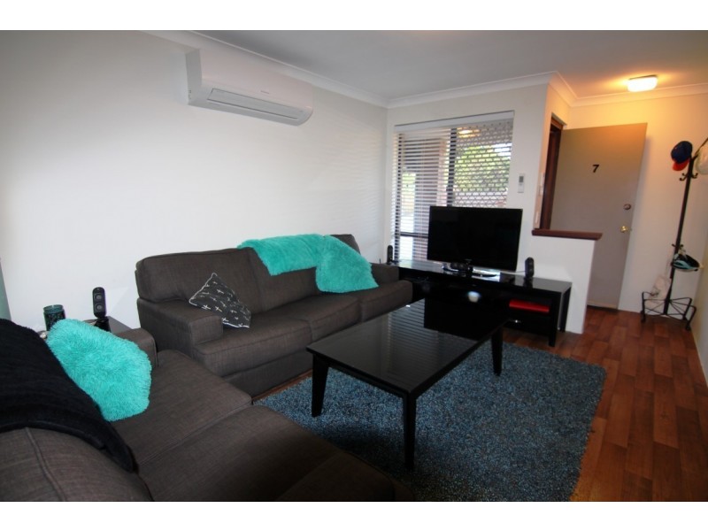 7/23 Golf Road, Parkwood WA 6147