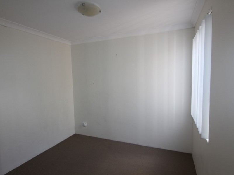 Unit 12/54 Sixth Road, Armadale WA 6112