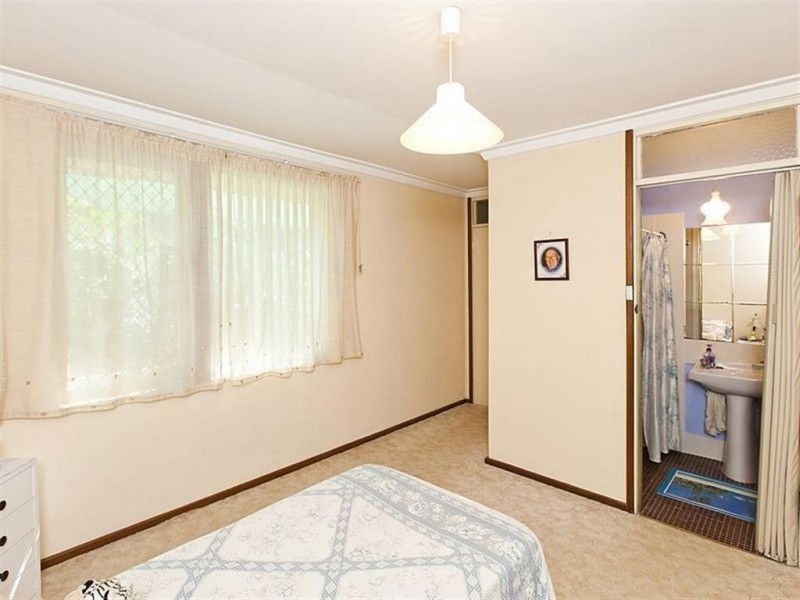 13 Teigh Street, Gosnells WA 6110