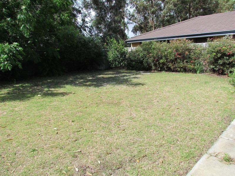 2 Steppe Court, Canning Vale WA 6155