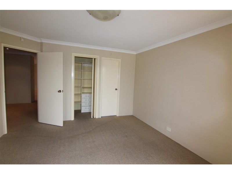 126 Collins Road, Willetton WA 6155