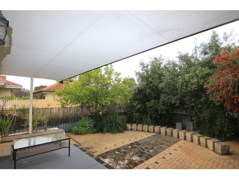 3/99 Armstrong Road, Wilson WA 6107